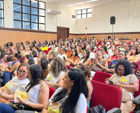 Encontro em Itaberaba promove saúde mental para educadores - Imagem