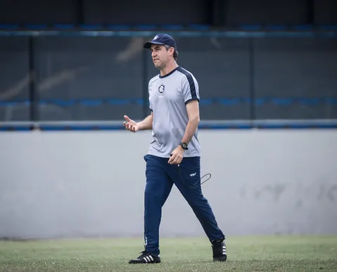 Ex-Vitória é demitido do Remo após derrota para o Bahia - Imagem