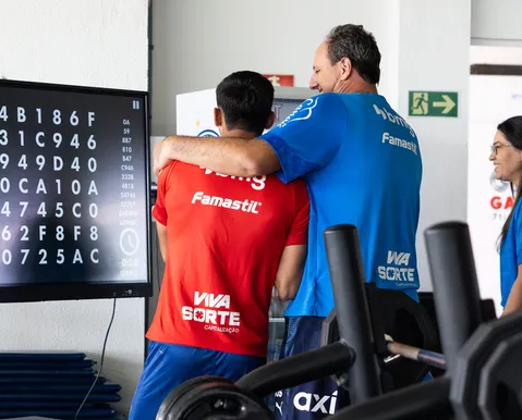 Fora há três jogos, atacante deve reforçar o Bahia contra o Athletico - Imagem