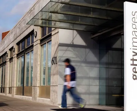 Gigante do banco de dados anuncia quebra após prejuízo bilionário