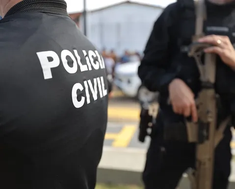 Homem é sequestrado e levado para cativeiro em bairro popular de Salvador; entenda o caso