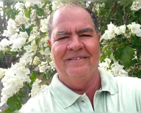 Homem morre em acidente após colidir com porco em rodovia na Bahia - Imagem