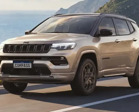 Jeep Compass 2027 estreia sistema híbrido leve - Imagem