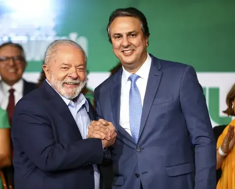 Lula vai participar de debate na Globo, revela Camilo Santana
