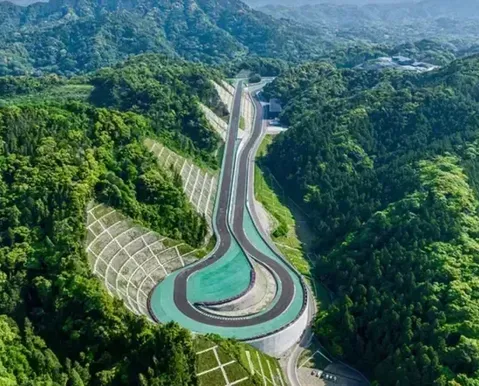 Magarigawa Club: conheça paraíso automotivo do multimilionário japonês - Imagem