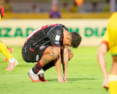 Melhor em casa, frágil fora: defesa do Vitória fica 3x pior como visitante