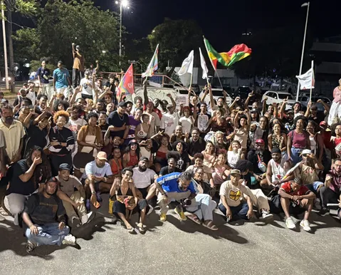 Movimento Hip-Hop reúne lideranças em ato pela democracia - Imagem