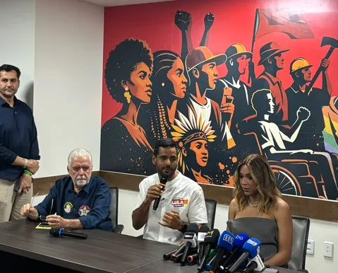 “Não dá para ter um debochado”, diz Jaques Wagner sobre Flávio