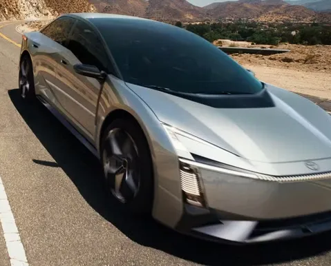 Novo Corolla elétrico terá economia gigante e ajuda de indústria chinesa