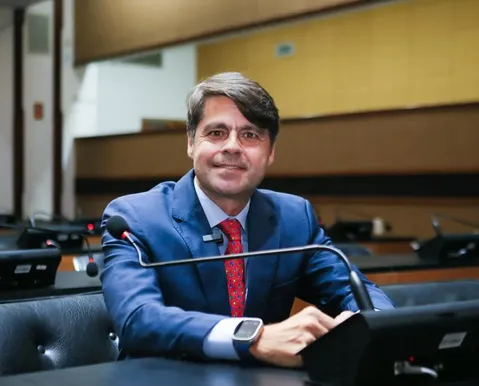 “Obrigado, minha Bahia”: Paulo Câmara celebra reeleição para 3º mandato