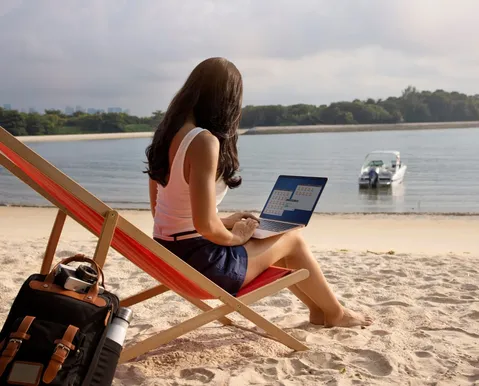 País da Europa oferece visto para brasileiros que trabalham online - Imagem