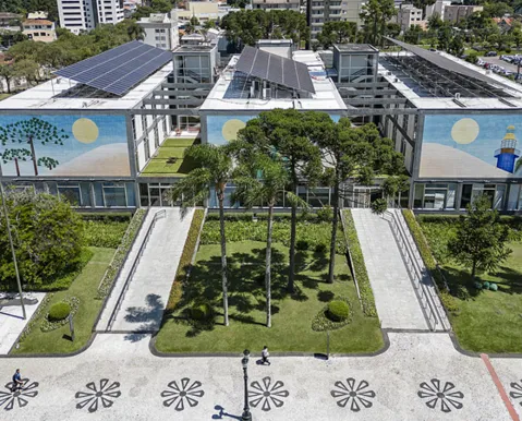 Prefeitura lança concurso com ganhos que chegam a R$ 14 mil - Imagem