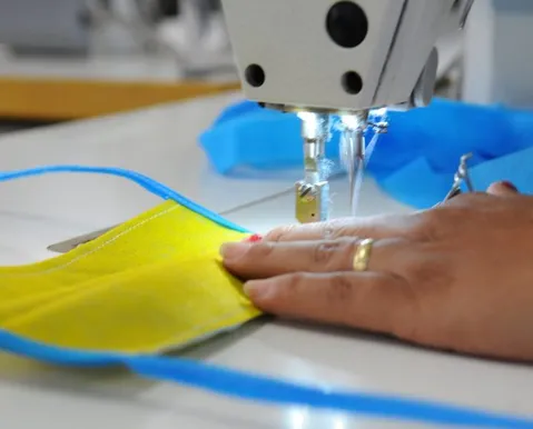 Projeto de lei quer fortalecer trabalho de costureiras