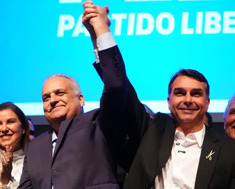 Relembre a acusação de estupro que envolveu o vice de Flávio Bolsonaro