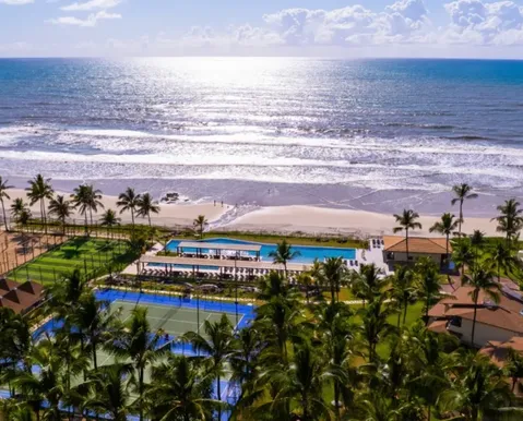 Resort na Bahia é condenado a indenizar família que passou mal após ceia de Natal