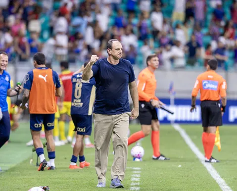 Rogério Ceni tem salário multiplicado por 8 e entra no top 7 técnicos mais bem pagos