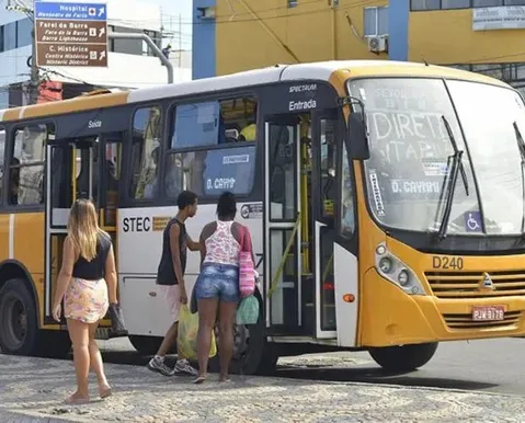 Salvador toma medida para compra de "amarelinhos" após atraso de 200 dias