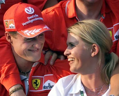 Schumacher está vivo? Esposa quebra silêncio e revela detalhe íntimo - Imagem
