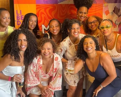 Sem filhos e sem culpa: festa em Salvador convida mães a se divertirem - Imagem