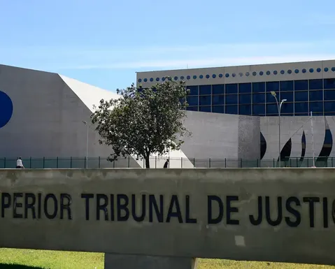 Seu salário pode ser penhorado por uma dívida? STJ toma decisão - Imagem