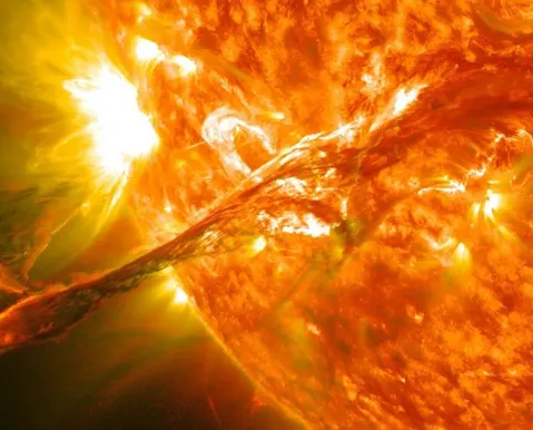 Tempestade solar na Terra deve provocar fenômenos raros; veja se afeta o Brasil