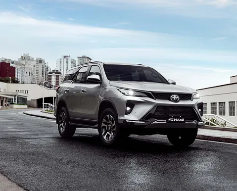 Toyota SW4 e Hilux recebem grandes descontos como respostas à marcas chinesas