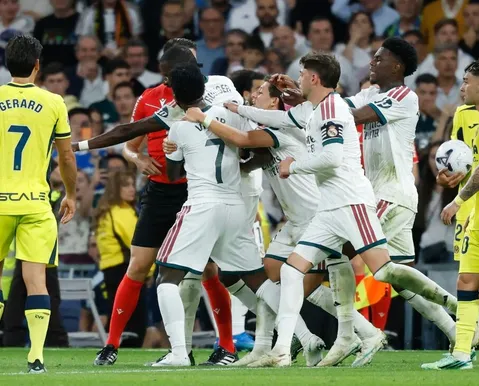 Vini Jr. pega gancho pesado e está suspenso no Real Madrid