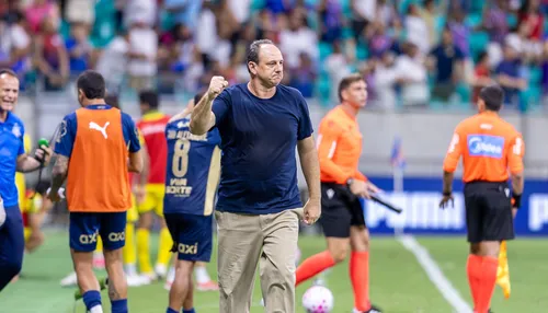 Após o triunfo, Ceni reclama da postura do Bahia: “Foi uma merd*”