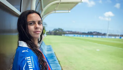 Bahia contrata lateral ex-Inter que estava no Itabirito-MG