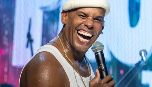 Cantor Flavinho, da banda Pagod’art, passa mal e cancela show na Bahia