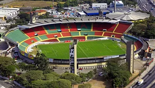 Clube com SAF de R$ 1 bilhão avança para adquirir estádio histórico