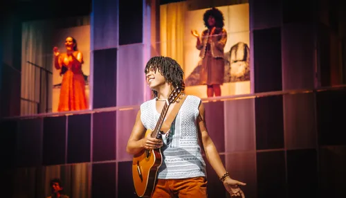 Ingressos a partir de R$ 35: musical de Djavan terá duas apresentações em Salvador