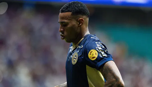 Jean Lucas expõe disputa com Erick no Bahia: “Ganhar minutos”