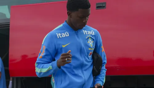 Joias da base voltam da Seleção e ficam à disposição do Bahia