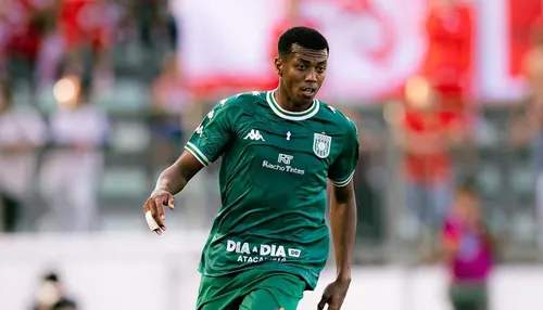Vitória acerta a contratação de reforço para o setor defensivo