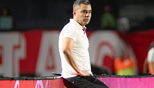 Vitória tem impasse com titular e dúvidas para enfrentar o Coritiba
