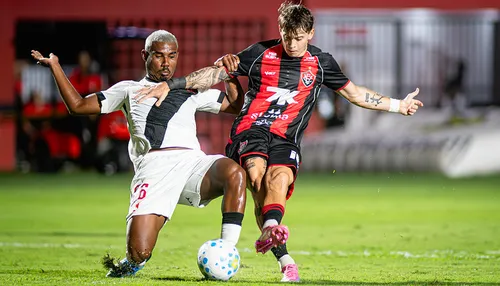 Vitória x Vasco: onde assistir, escalações, palpites e arbitragem