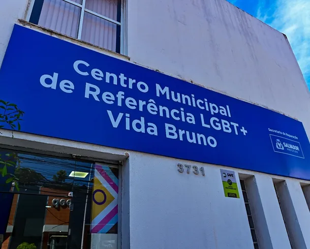 Salvador oferece atendimento gratuito a vítima de LGBTfobia; entenda