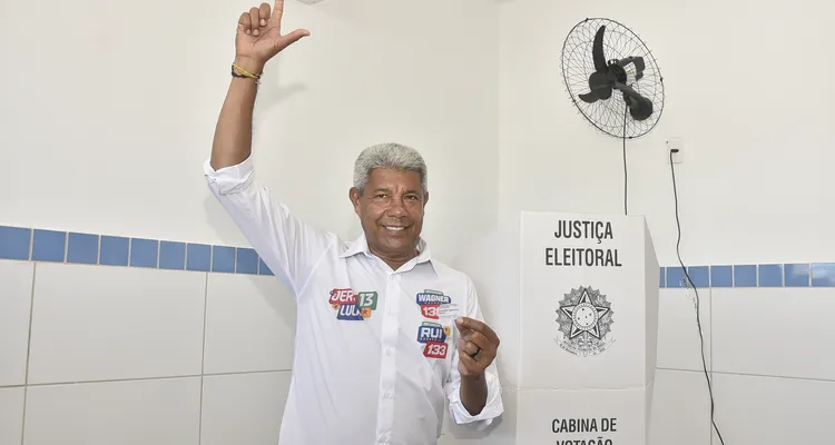Jerônimo Rodrigues é reeleito governador da Bahia no primeiro turno