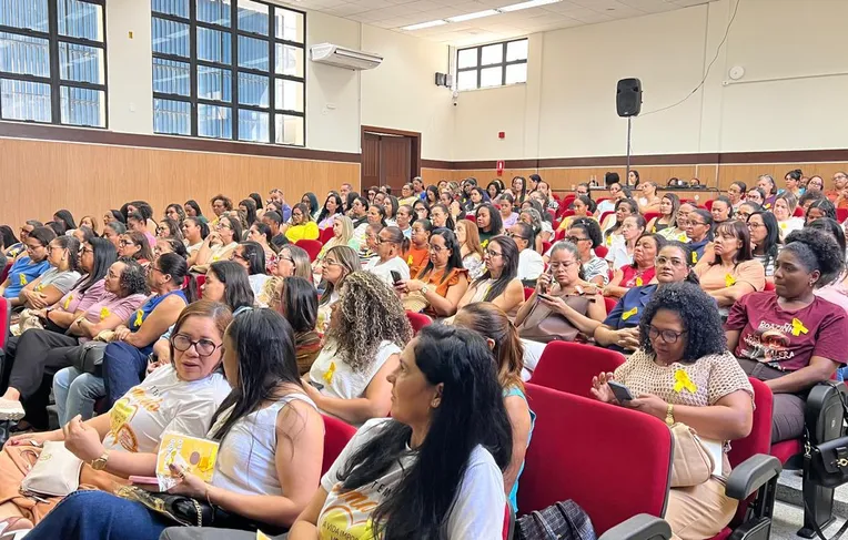 Encontro em Itaberaba promove saúde mental para educadores
