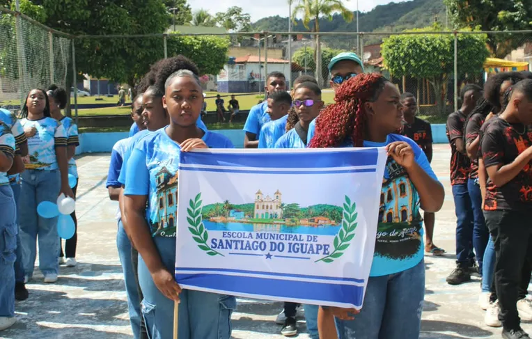Escola quilombola realiza gincana da diversidade em Cachoeira