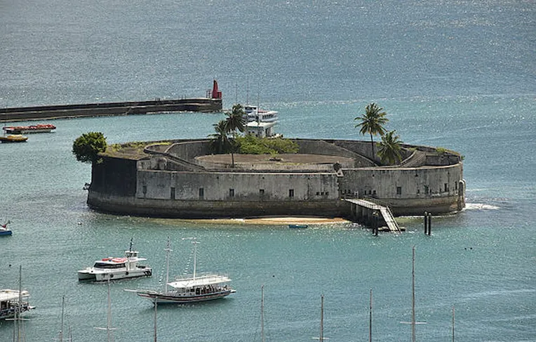 Governo do Estado contrata serviço para obras no Forte São Marcelo