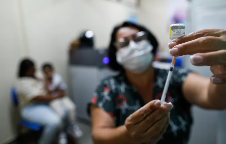 Governo recomenda vacina contra HPV para crianças a partir de 2 anos
