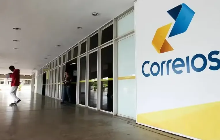 Greve dos Correios termina com aumento de salário e alteração no plano de saúde