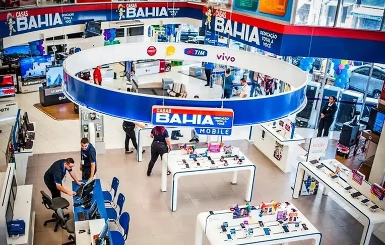 Justiça protege Casas Bahia de cobranças por 180 dias; entenda