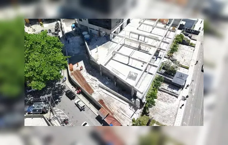 Marquise desaba e atinge trabalhador na cabeça em bairro nobre de Salvador