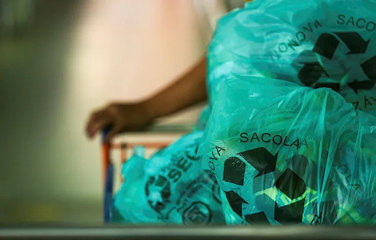STF marca julgamento sobre gratuidade de sacolas plásticas em Salvador