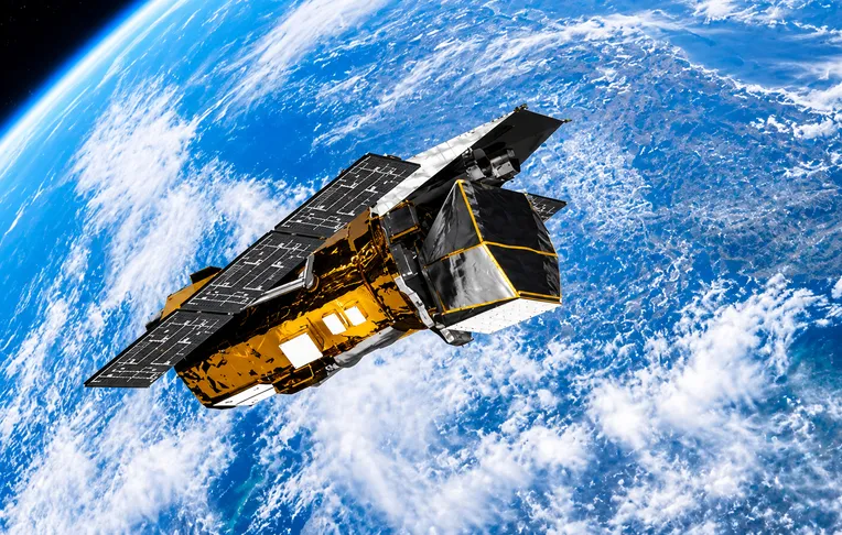 Telescópio da Nasa pode cair no Brasil após 22 anos em órbita