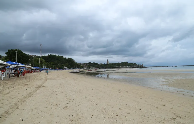 Vereador cobra reabertura da praia de São Tomé  de Paripe