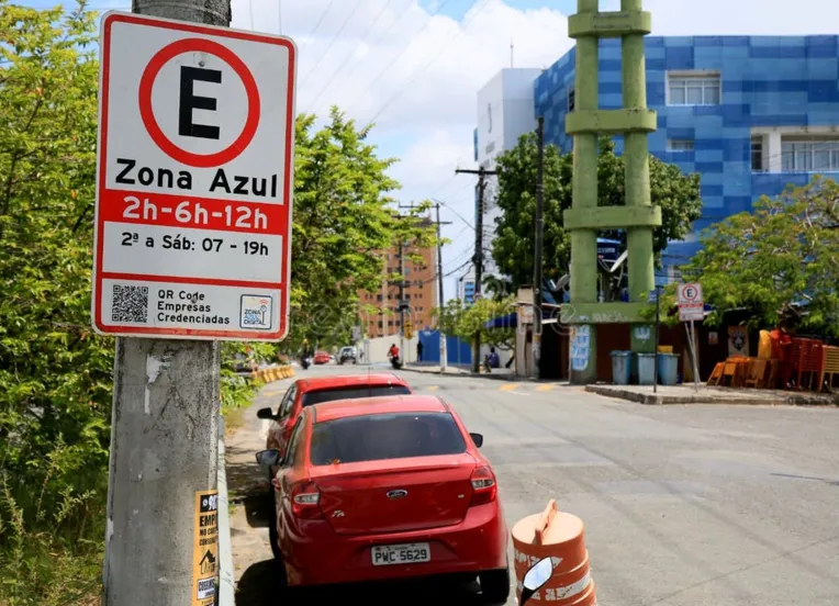 Transalvador regulamenta 47 novas vagas de Zona Azul em dois bairros